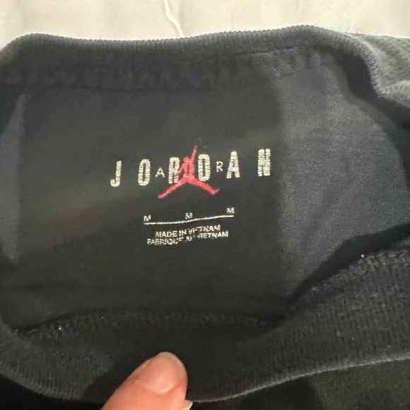 Air Jordan Black T-Shirt - Picture 3 of 4